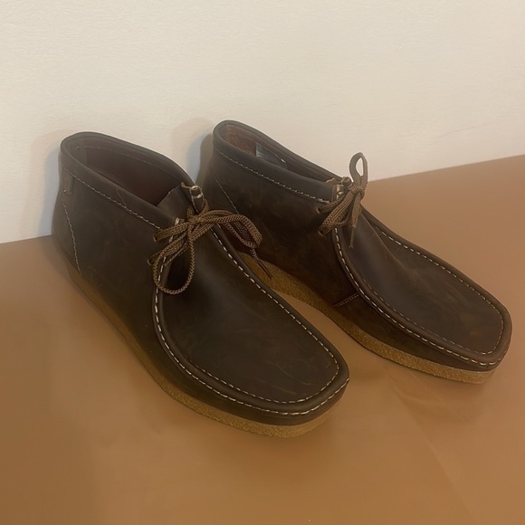Clarks Men’s wallabee shacre boot beeswax brown lace up shoe Size 10.5 main image 8